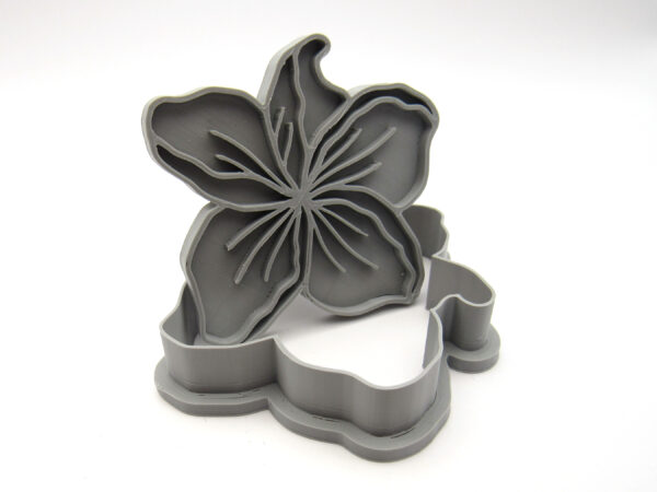 Hibiscus Flower Stamp with cutter standing - IMG_9469 copy