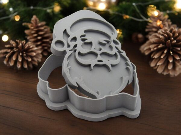 Shaped Tradtional Santa Stamp and Cutter V2 - Christmas - IMG_0087 copy